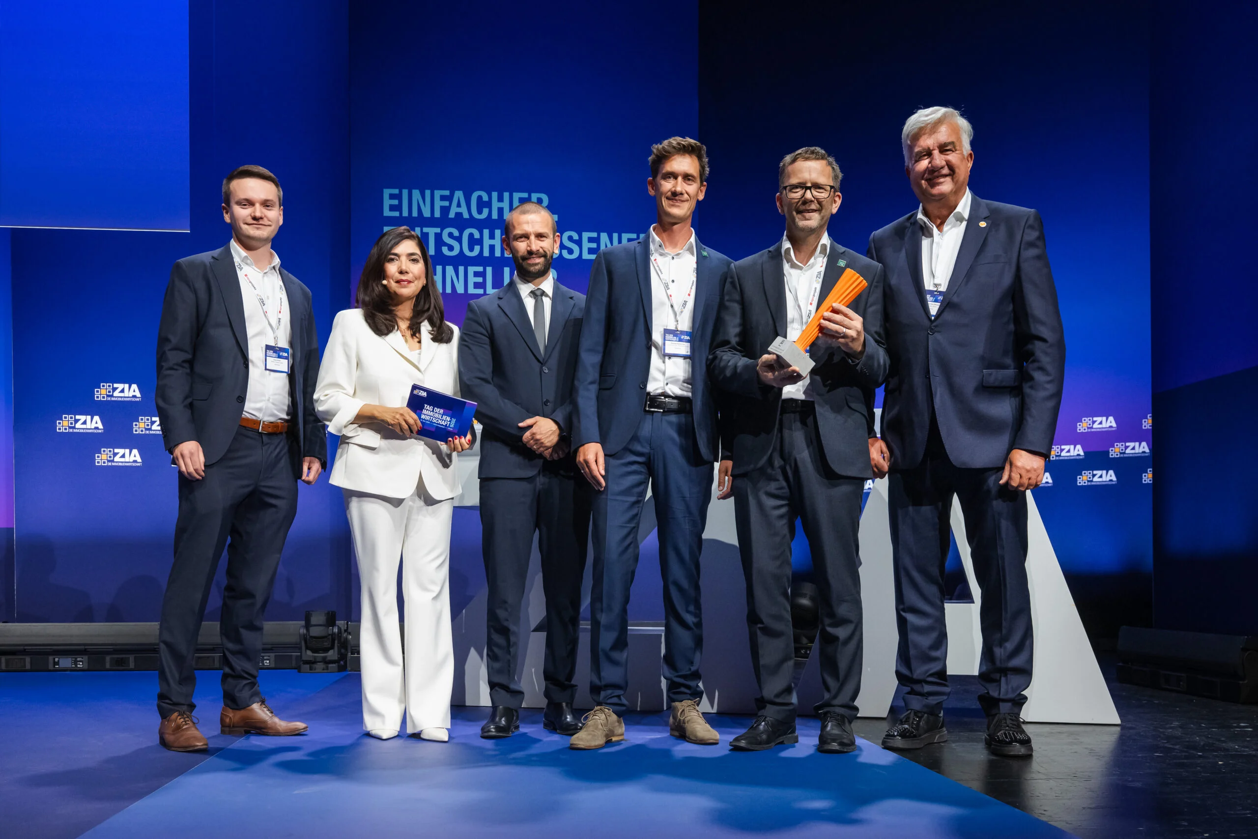 Die Gewinner in der Kategorie “Design & Build” TOWERN3000 Projekt- und Medienagentur
