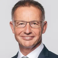 Joachim Stumpf, Rat der Weisen der Immobilienwirtschaft, BBE Holding GmbH, Geschäftsführer und IPH Handelsimmobilien GmbH, Geschäftsführer