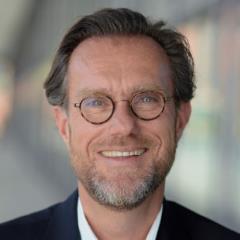 Dr. Andreas Kleinau