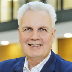  Klaus-Peter  Hesse