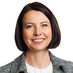 Martina Williams