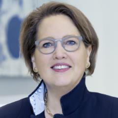  Martina Averbeck