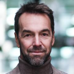  Helmut Weih