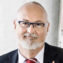  Ingo Egloff