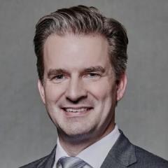 Dr. Sven Schoeller