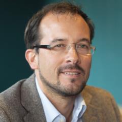  Steffen Szeidl